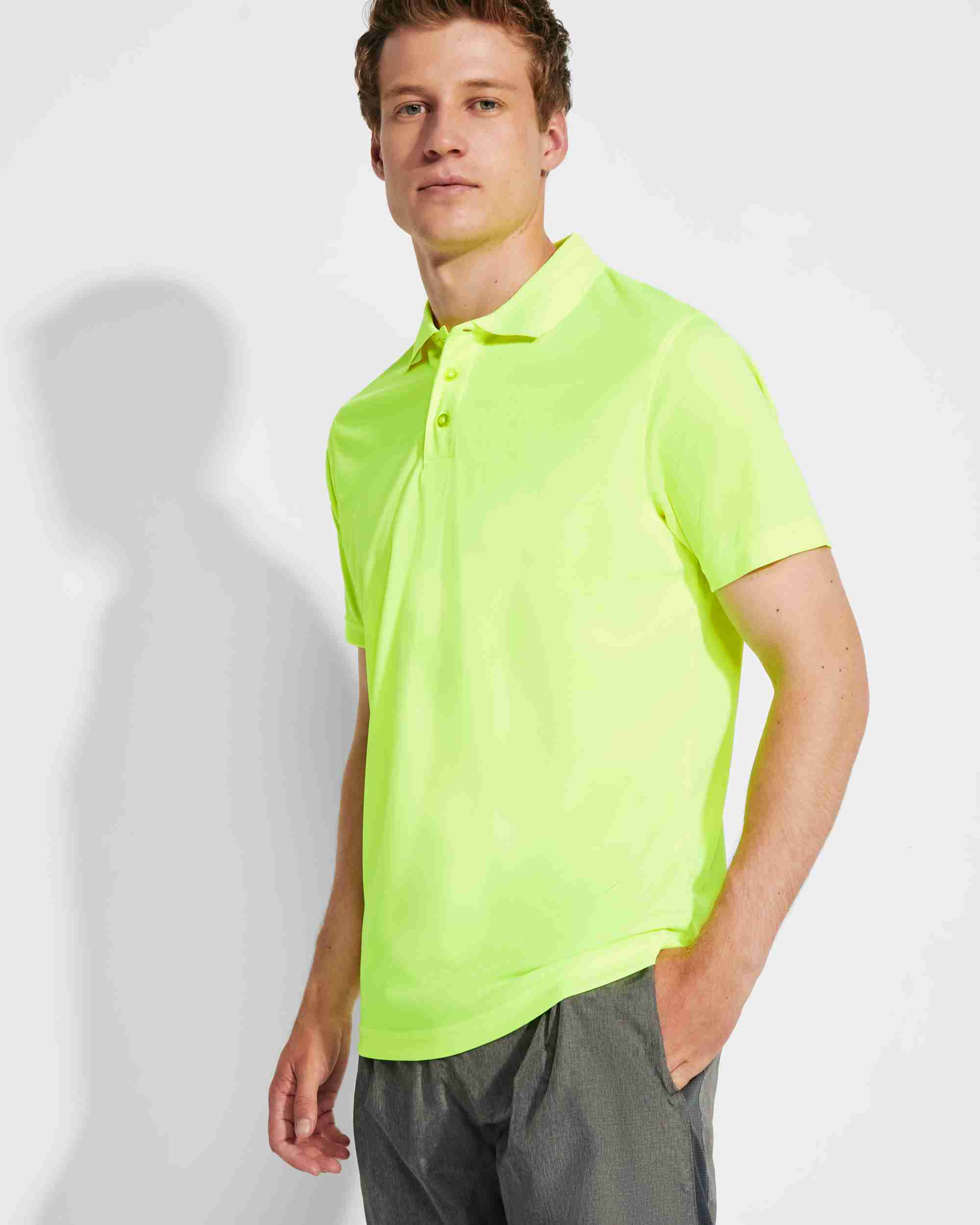 POLO DE POLIESTER MANGA CORTA HOMBRE Y NIÑO MONZHA 2 POLO DE POLIESTER MANGA CORTA HOMBRE Y NIÑO MONZHA - Imagen 2