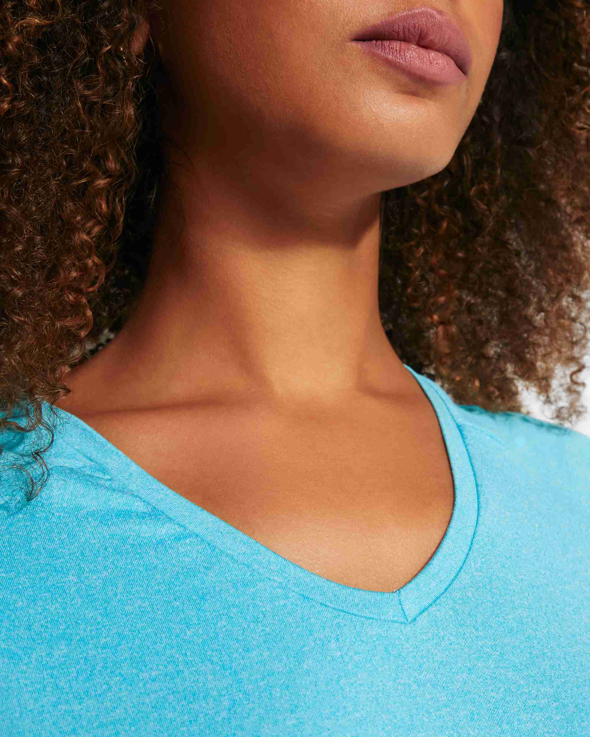 CAMISETA DE DEPORTE MANGA CORTA MUJER AVUS 3 CAMISETA DE DEPORTE MANGA CORTA MUJER AVUS - Imagen 3