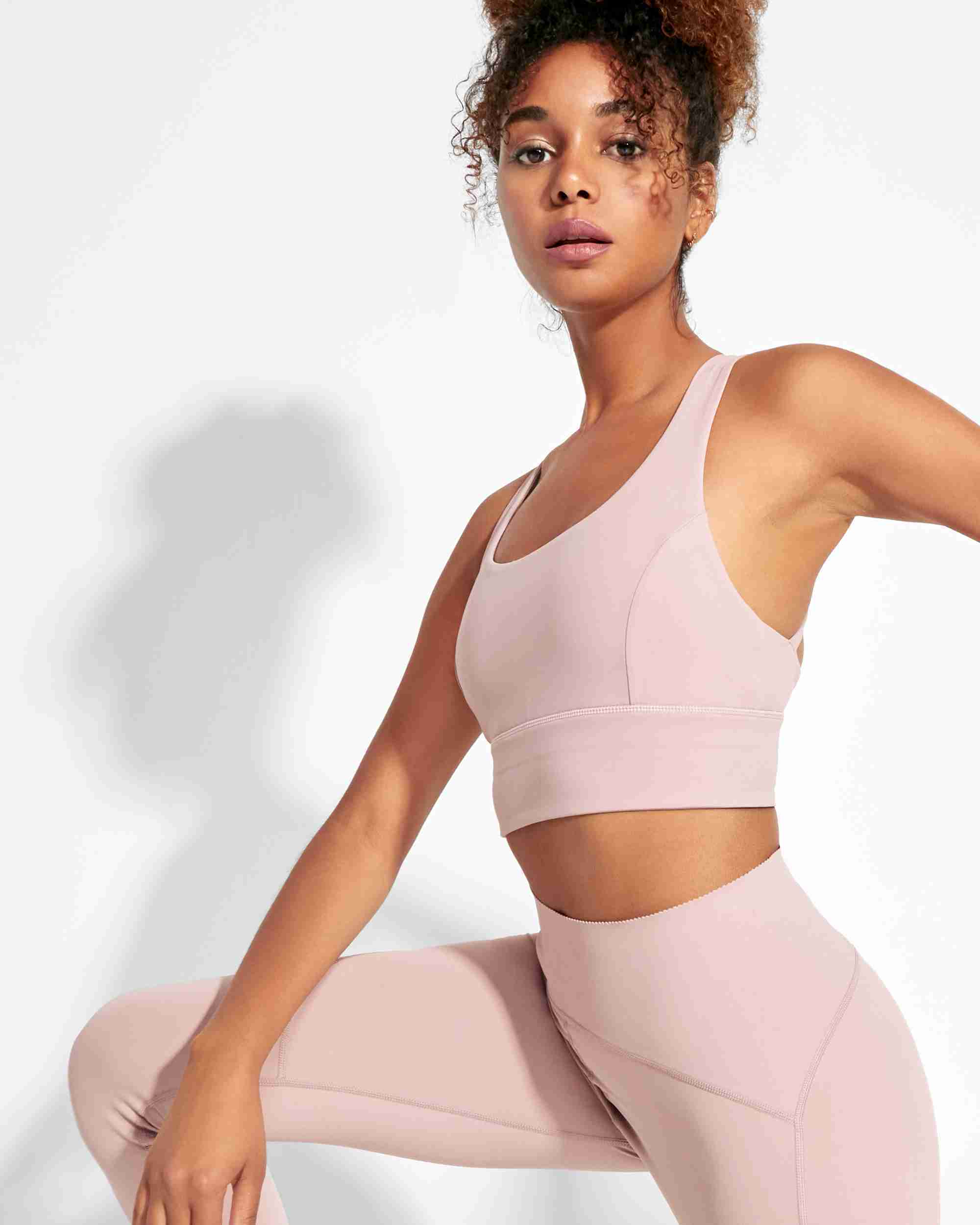 TOP DEPORTIVO MUJER TRANSPIRABLE SEBRING 1 TOP DEPORTIVO MUJER TRANSPIRABLE SEBRING