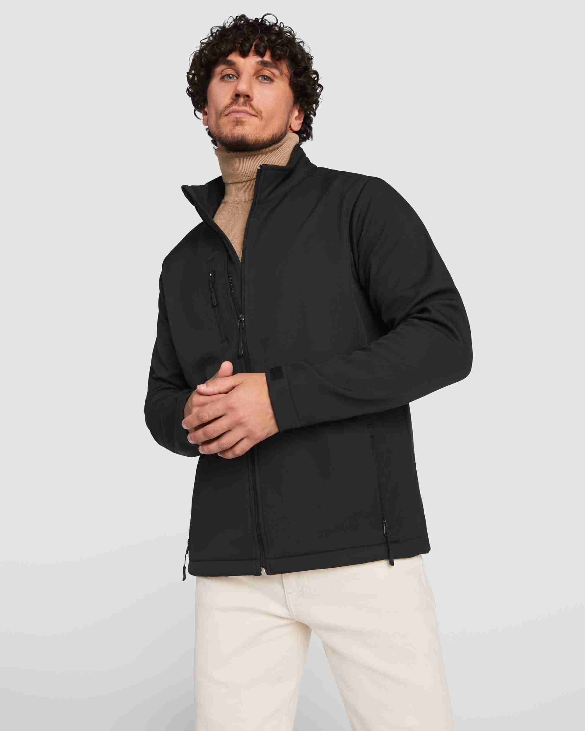 CHAQUETA SOFTSHELL BARATA CON BOLSILLO HOMBRE Y NIÑO NEBRASKA 3 CHAQUETA SOFTSHELL BARATA CON BOLSILLO HOMBRE Y NIÑO NEBRASKA - Imagen 3